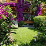 Puerto Banus La Alzambra - Vasari * ماربيا