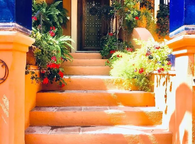 Villa Puerto Banus La Alzambra - Vasari *