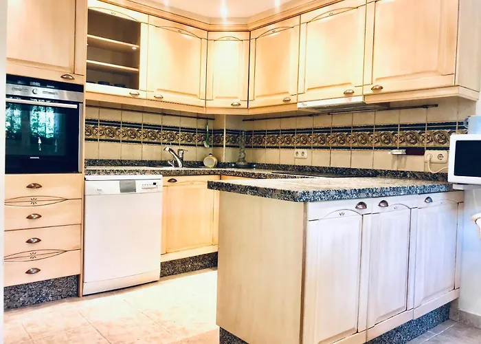 Villa Puerto Banus La Alzambra - Vasari *