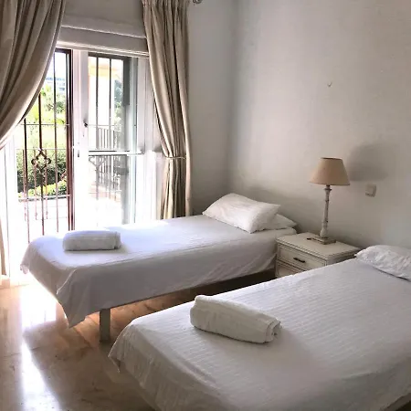 Puerto Banus La Alzambra - Vasari Villa